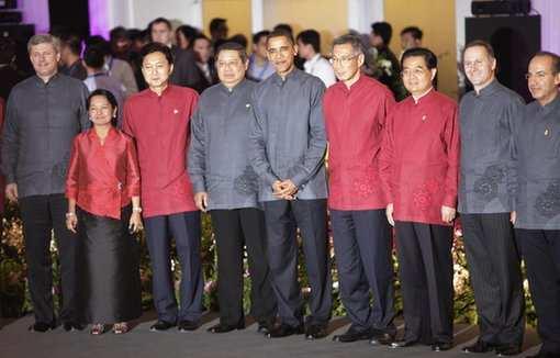 最炫民族風(fēng)：APEC晚宴上的領(lǐng)導人服裝大盤(pán)點(diǎn)
